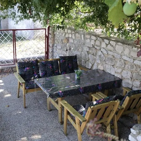 Mediteran Apartmán *