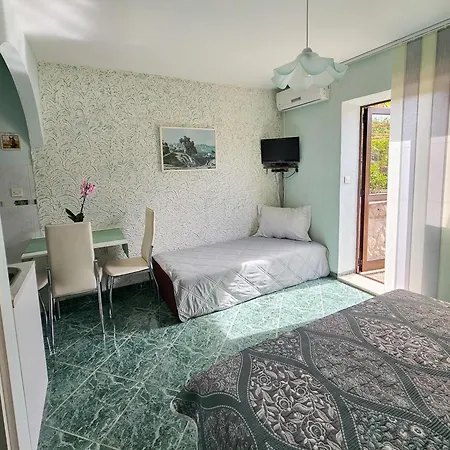 Mediteran Apartament